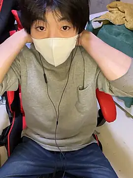 Snapshot of Mura109905 chatting on February 24, 12:36 pm Mura109905 online show from February 24, 12:36 pm