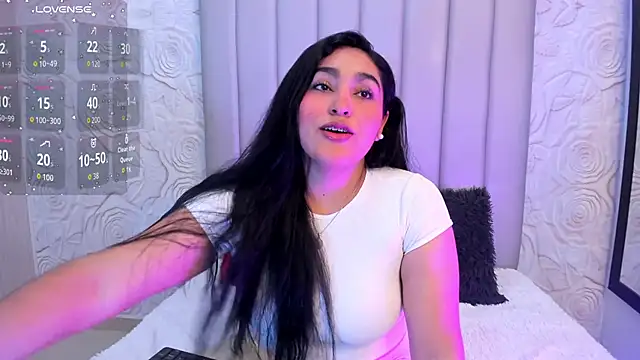 Lya dubois  online show from February 13, 8:49 pm