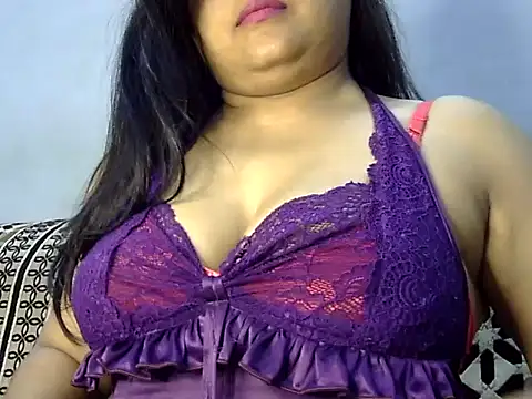 Miss-Prity online show from May 7, 6:02 pm
