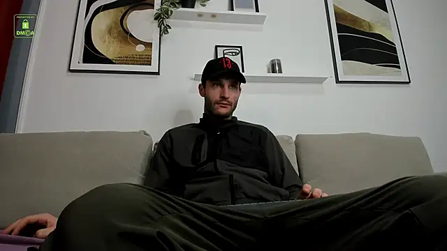 Snapshot of Deymond_Russo chatting on March 3, 6:30 am Deymond Russo online show from March 3, 6:30 am