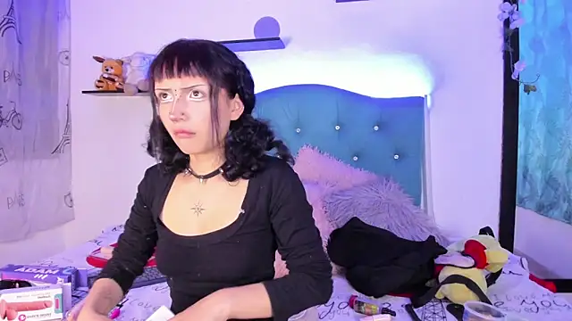 Snapshot of Gemma_honey chatting on February 16, 1:07 pm Gemma honey online show from February 16, 1:07 pm