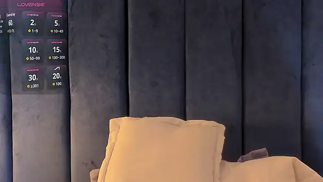 Snapshot of fatimarab__ chatting on February 20, 3:03 am fatimarab online show from February 20, 3:03 am