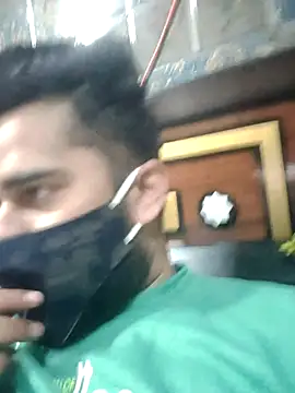 Snapshot of MrCurioX chatting on February 7, 5:27 pm MrCurioX online show from February 7, 5:27 pm