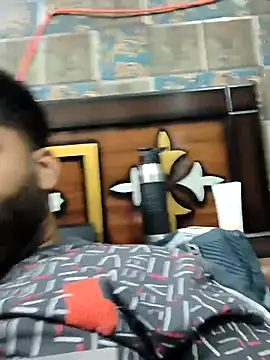 MrCurioX online show from April 12, 7:57 am