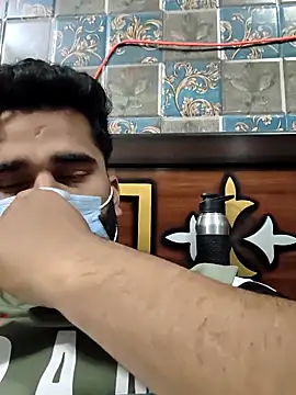 MrCurioX online show from April 13, 3:06 pm