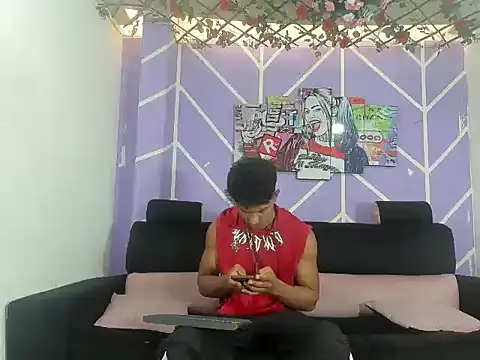 Yoel hot2004 online show from April 3, 7:34 pm