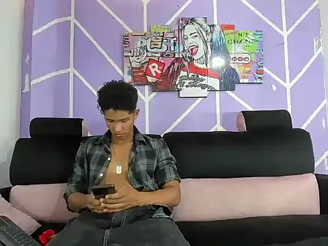 Yoel hot2004 online show from April 11, 7:51 pm