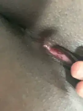 Snapshot of tai011 chatting on February 5, 4:44 pm tai011 online show from February 5, 4:44 pm