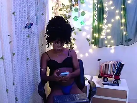 Snapshot of zafiro_blu chatting on March 4, 1:39 pm zafiro blu online show from March 4, 1:39 pm
