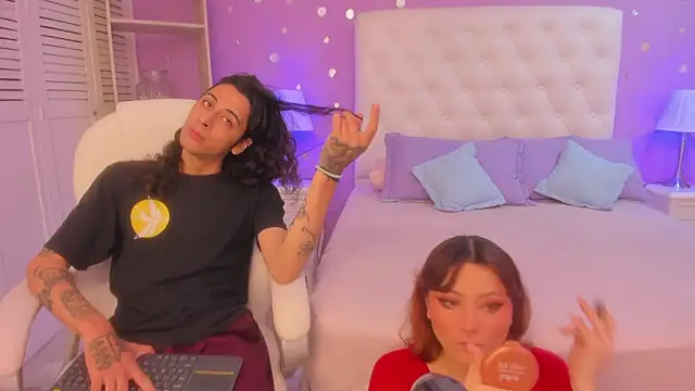 Snapshot of Goldentemptation_ chatting on February 28, 7:48 pm Goldentemptation online show from February 28, 7:48 pm