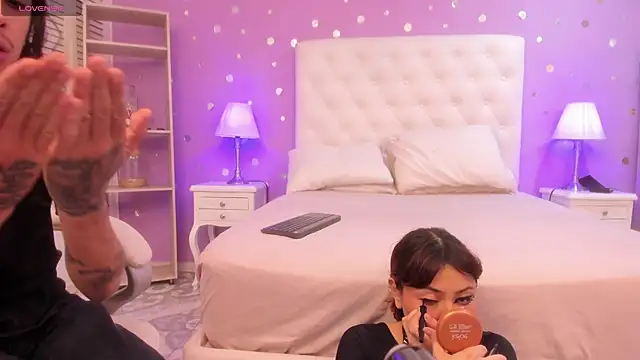 Goldentemptation  online show from March 19, 7:51 pm