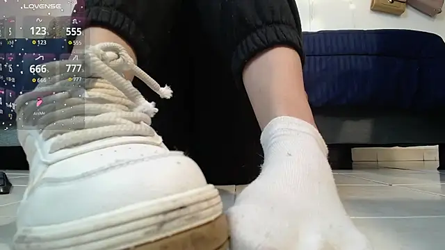 Sharma Amayra online show from April 16, 7:25 pm