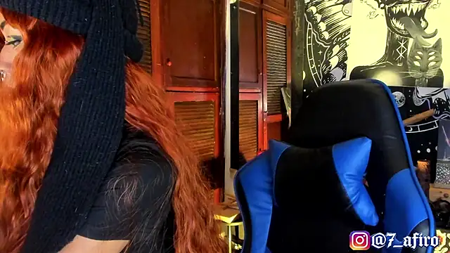 Snapshot of Ivy_Byte chatting on February 22, 1:07 am Ivy Byte online show from February 22, 1:07 am