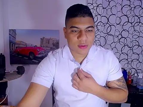 Snapshot of BradKamil chatting on February 21, 3:07 am BradKamil online show from February 21, 3:07 am