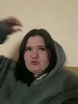 Snapshot of AngelKiras chatting on February 7, 1:37 pm AngelKiras online show from February 7, 1:37 pm