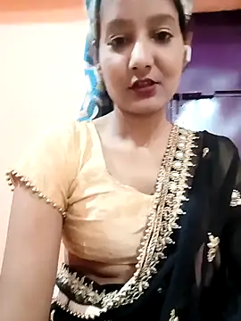 Snapshot of Ayesharani1 chatting on May 1, 8:08 am Ayesharani1 online show from May 1, 8:08 am
