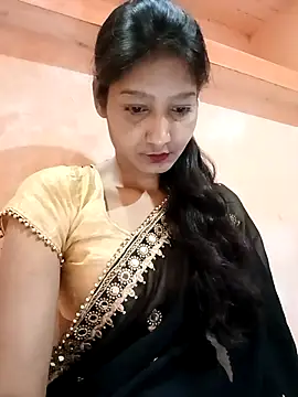 Snapshot of Ayesharani1 chatting on May 2, 12:26 am Ayesharani1 online show from May 2, 12:26 am