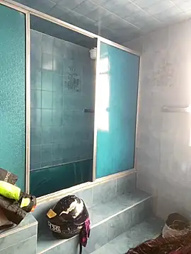 Annie Alicee online show from March 28, 5:01 pm