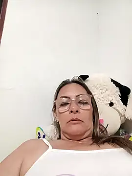 Snapshot of MONITA_SEXXX chatting on February 22, 9:30 am MONITA SEXXX online show from February 22, 9:30 am