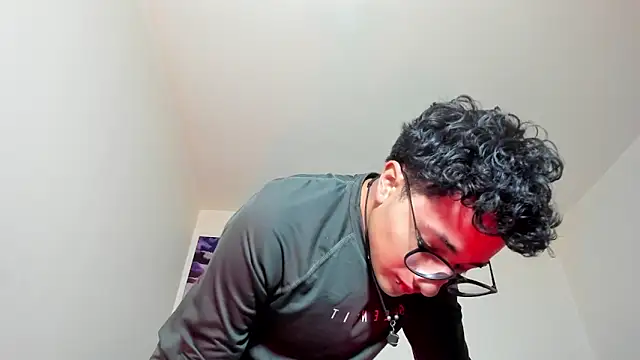 Adonibaskerville4 online show from April 12, 1:49 pm