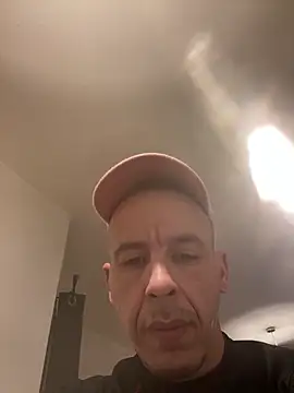 creativeX online show from February 14, 1:02 am