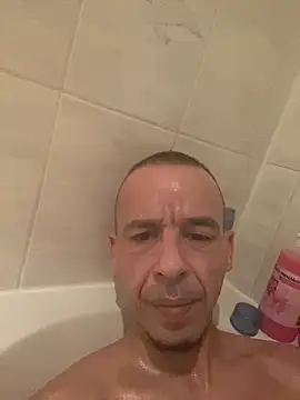 creativeX online show from February 25, 2:37 pm