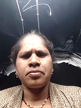 Snapshot of Hot_kiran4 chatting on February 16, 4:14 pm Hot kiran4 online show from February 16, 4:14 pm