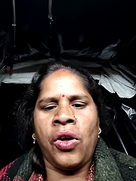 Snapshot of Hot_kiran4 chatting on February 20, 11:38 pm Hot kiran4 online show from February 20, 11:38 pm