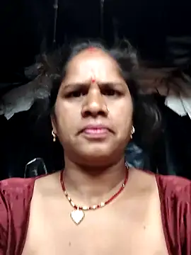 Snapshot of Hot_kiran4 chatting on February 24, 3:15 am Hot kiran4 online show from February 24, 3:15 am