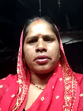 Snapshot of Hot_kiran4 chatting on February 24, 3:21 pm Hot kiran4 online show from February 24, 3:21 pm