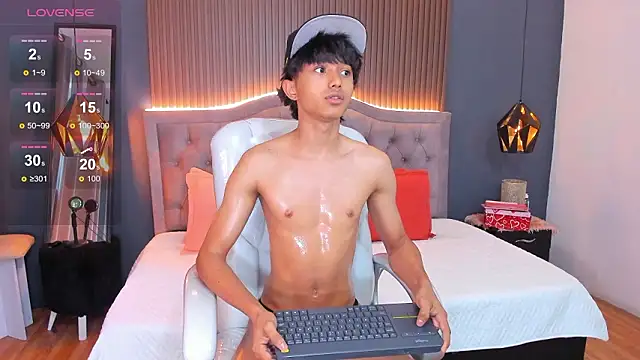 Noa 03 online show from March 15, 2:01 pm