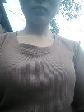 Snapshot of bigdady112 chatting on February 28, 2:23 am bigdady112 online show from February 28, 2:23 am