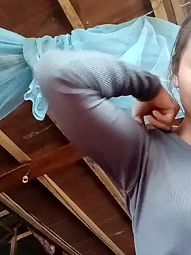 Snapshot of bigdady112 chatting on March 1, 9:11 am bigdady112 online show from March 1, 9:11 am