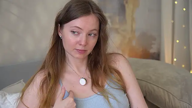 moan elisa online show from March 22, 3:32 am