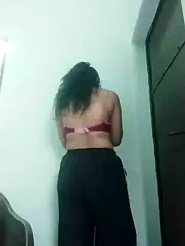 Kitti-Sharma online show from March 31, 10:15 am