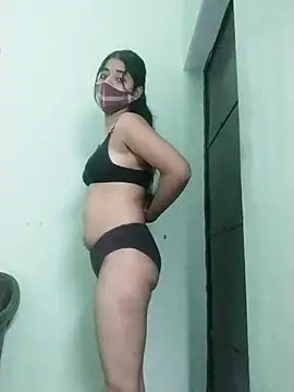 Kitti-Sharma online show from April 9, 1:49 pm