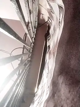 Kitti-Sharma online show from April 16, 4:02 am