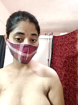 Snapshot of Kitti-Sharma chatting on July 16, 7:58 am Kitti-Sharma online show from July 16, 7:58 am