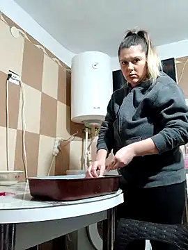 Valentino19999 online show from February 7, 4:11 pm