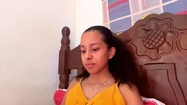 Snapshot of KayleenStoyanoff chatting on February 13, 4:25 pm KayleenStoyanoff online show from February 13, 4:25 pm