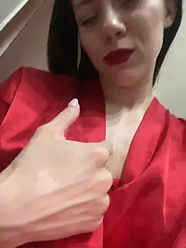 OnlyLeiLa online show from April 14, 8:04 pm