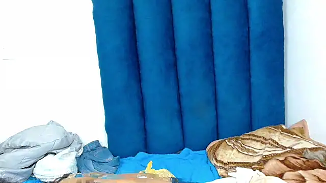 ForeverSexy  online show from March 31, 8:59 am