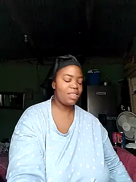 blxckiey online show from April 8, 7:30 am