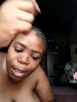 blxckiey online show from April 22, 10:06 am