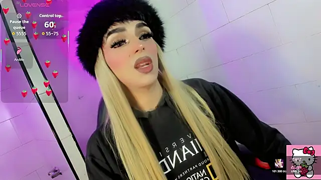 Maddye Fox online show from March 13, 7:20 pm