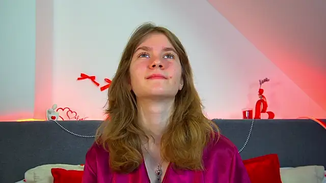 MilaMaelis online show from April 18, 6:28 am