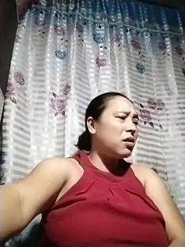 Snapshot of May_Bombs chatting on February 4, 9:42 pm May Bombs online show from February 4, 9:42 pm