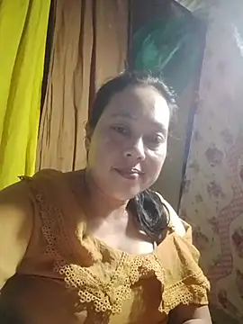 Snapshot of May_Bombs chatting on February 19, 11:56 pm May Bombs online show from February 19, 11:56 pm