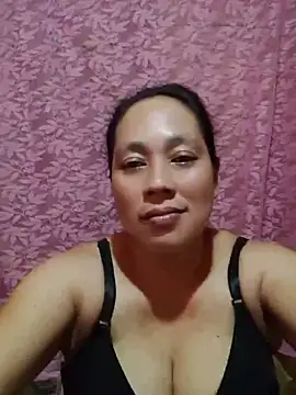 May Bombs online show from March 21, 8:19 am