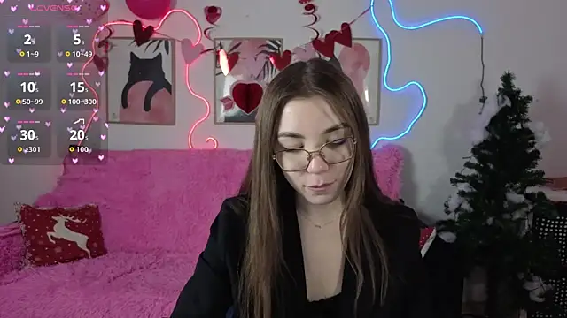 Snapshot of Adriennes chatting on February 11, 2:33 pm Adriennes online show from February 11, 2:33 pm